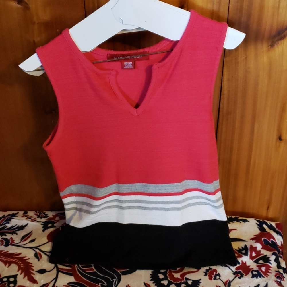 Gloria Vanderbilt sweater